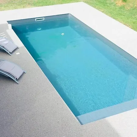 La Caneda*spacieuse*piscine*sarlat Villa